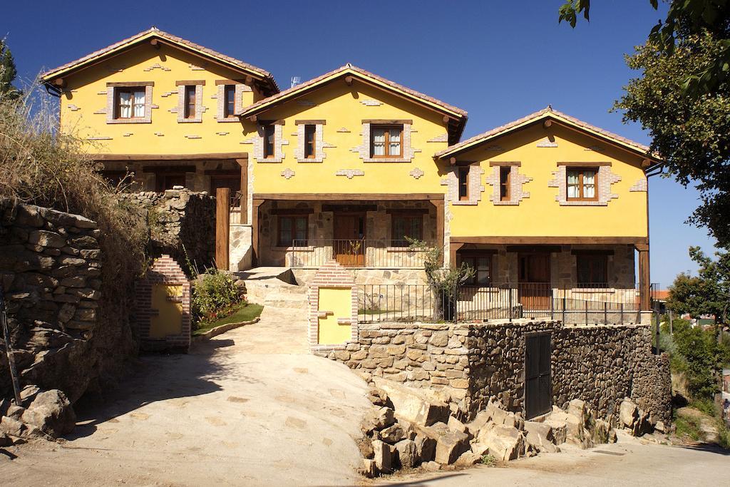 Aroma De Primavera En Casas Rurales Acebuche Casas del Monte Buitenkant foto
